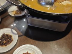 -富正毅三下锅·湘西韵味(天门山索道店)