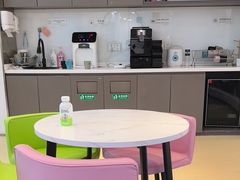 -龙格亲子游泳·水育早教运动中心(龙湾天街店)