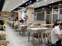 -江城燕子大排档(江汉路步行街店)