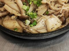 菌菇黄油铁板烧-日葵 大阪烧ひまり(仙霞路店)
