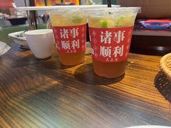 -黄弟大排档·湖南菜·小龙虾·小海鲜(凯旋北路店)