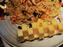 菠萝海鲜炒饭-泰傳奇