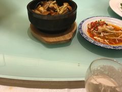 -泓历皇朝酒店(东亭店)