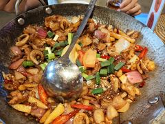 -富正毅三下锅·湘西韵味(天门山索道店)