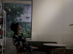 -边渡咖啡烘焙店(昙华林店)