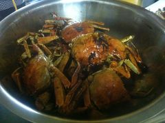 卤螃蟹-蓝精灵饺子店