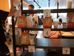 -麦当劳(徐汇漕溪北路百脑汇店)