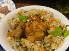 -胡须佬鸡煲四季火锅(海雅缤纷城店)