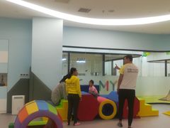 -美国谷斯妈妈早教中心 (陆家嘴店)