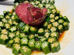 黑椒牛肉拼秋葵-将相和·海鲜蒸饺大连菜