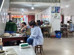-正宗杨记普洱酸醋米线(总店)
