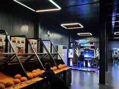 -极限PLAY运动娱乐新世界·团建派对表演休闲馆·室内高空游乐园