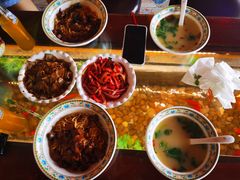 -金杨拉面王小吃面馆·牛三宝面·红烧牛肉粉