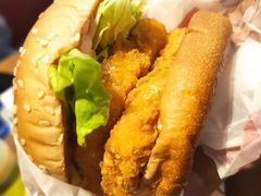 双层藤椒鸡排堡-汉堡王(砂之船奥莱店)