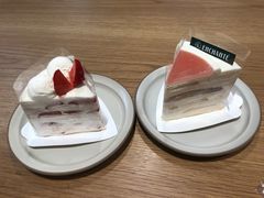 草莓千层-安上烘焙 ENCHANTE(世纪汇店)