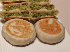 -八府香鸭·啫啫煲(华山路店)