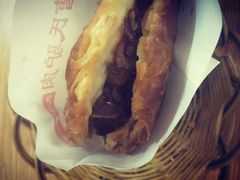 -大耳公曹氏驴肉包子铺(三八店)