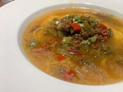 -八月美食小馆(银泰城总店)
