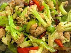 -辣椒炒肉家常菜馆(寒亭店)