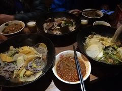 -万记麻辣烫国展总店