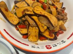 -富正毅三下锅·湘西韵味(天门山索道店)