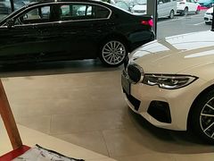 -宁波宝信宝马4S店(江北日湖店)