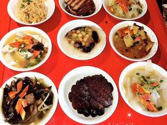 -蓝田九大碗民俗食府(蓝田店)