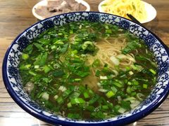 -陇上全荟兰州传统牛肉面(延吉路店)