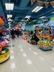 -莫莉幻想儿童乐园(武汉保利广场店)