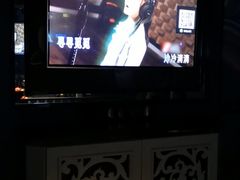 -欢乐迪KTV(南坪上海城店)