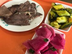 -吾穆勒蓬灰牛肉面·清真(北滨河中路店)