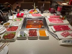 -海底捞火锅鲜切牛肉主题店(长寿路店)