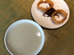 豆汁焦圈-京味斋·北京烤鸭(北京南站洋桥店)