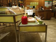 -华邑酒店·鲜艳全日自助餐厅