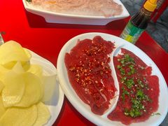 -二荆条·蜀鲜汇城市森林火锅