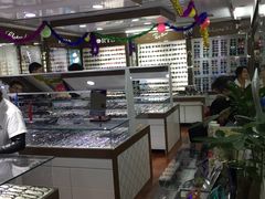 -华彬眼镜专业渐进配镜(潘家园店)