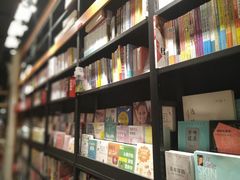 -SISYPHE BOOKS西西弗书店(龙湖滨江天街店)