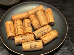 -wineapp葡萄酒餐吧(外滩金融中心店)