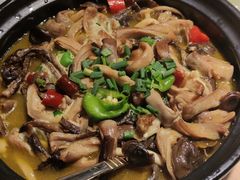 -梁家大院•农家菜(昆山会展中心店)