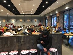 大堂-苗乡米线(建军路店)