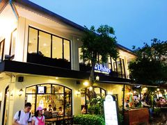 -The Dishes Seafood & Restaurant