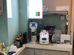 -视野联行眼镜·蔡司授权店(长白万象汇店)