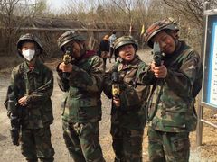 -亲兄弟真人CS团建拓展基地