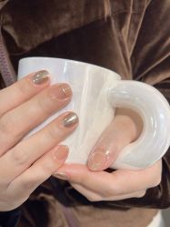 -古啦啦·自助美甲美睫