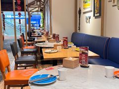 -渝信川菜 · 川味家常菜(财富购物中心店)