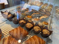 -VERIE BAKEHOUSE