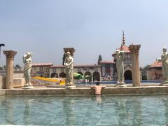 -泉城欧乐堡戏水湾艺术养生温泉