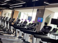 -威克健身游泳(万菱汇店)