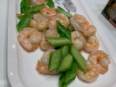 清炒水晶虾仁-东方之珠海鲜酒楼(南开店)