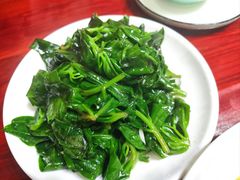 -芦茨金富饭庄·25年老字号·专做稻草鸡